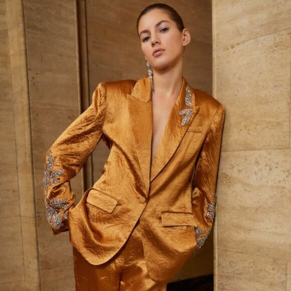 CINQ À SEPT 'Cheyenne' Crystal-Embellished Crinkled-Satin Blazer, Pecan - Picture 1 of 4
